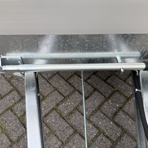 Tacão EDUARD 256 x 150 x 30 cm – peso bruto 1350 kg