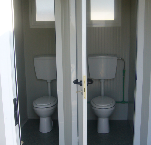 RECIPIENTE SANITÁRIO (DIM. 6,00 X 2,40 M)