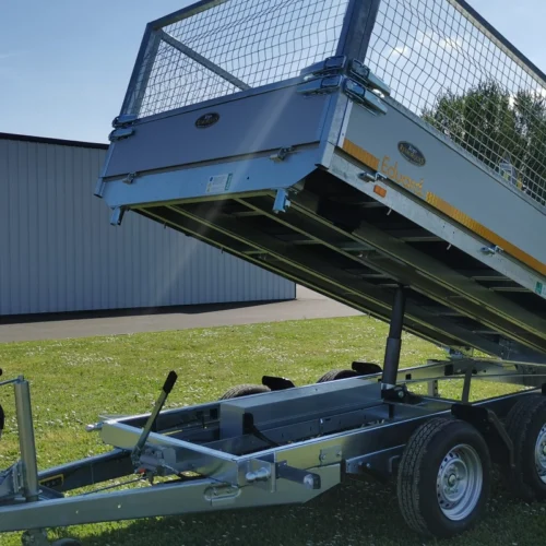 4d1acee17cffa4b984bafe32bb55b1bf48927141.jpeg Plataforma EDUARD 3318 – 330 x 180 x 30 cm – peso bruto 2000 kg